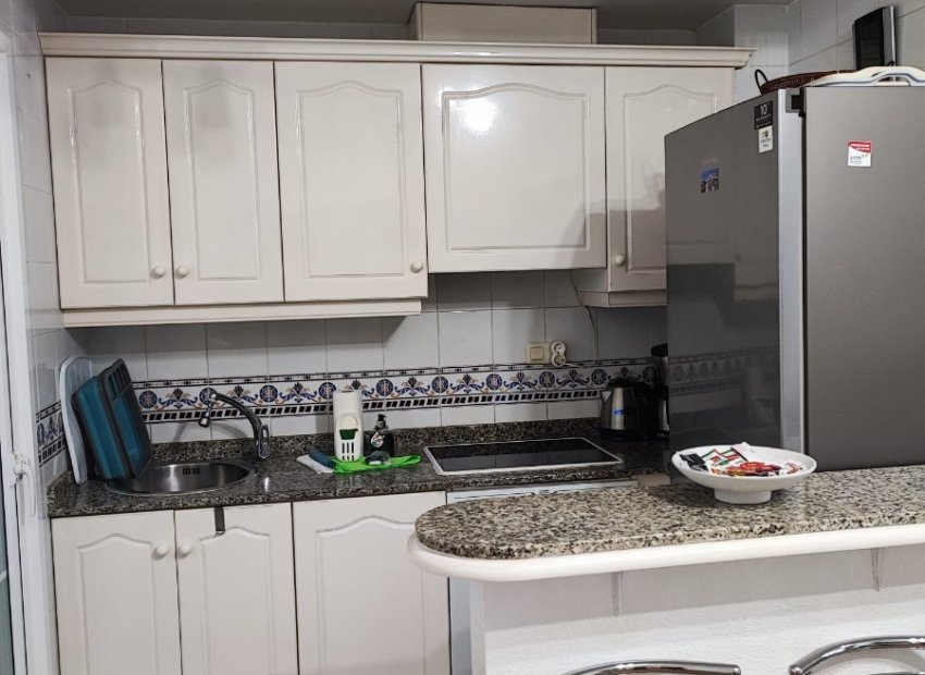 Resale - Apartment / flat - Torrevieia - Torrevieja