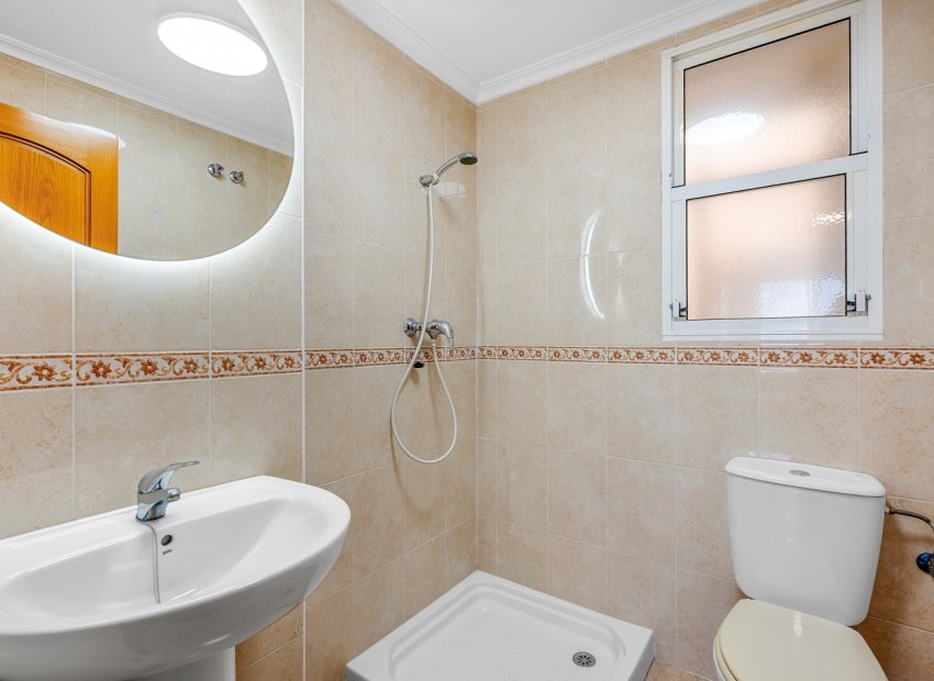 Resale - Apartment / flat - Torrevieia - Torrevieja
