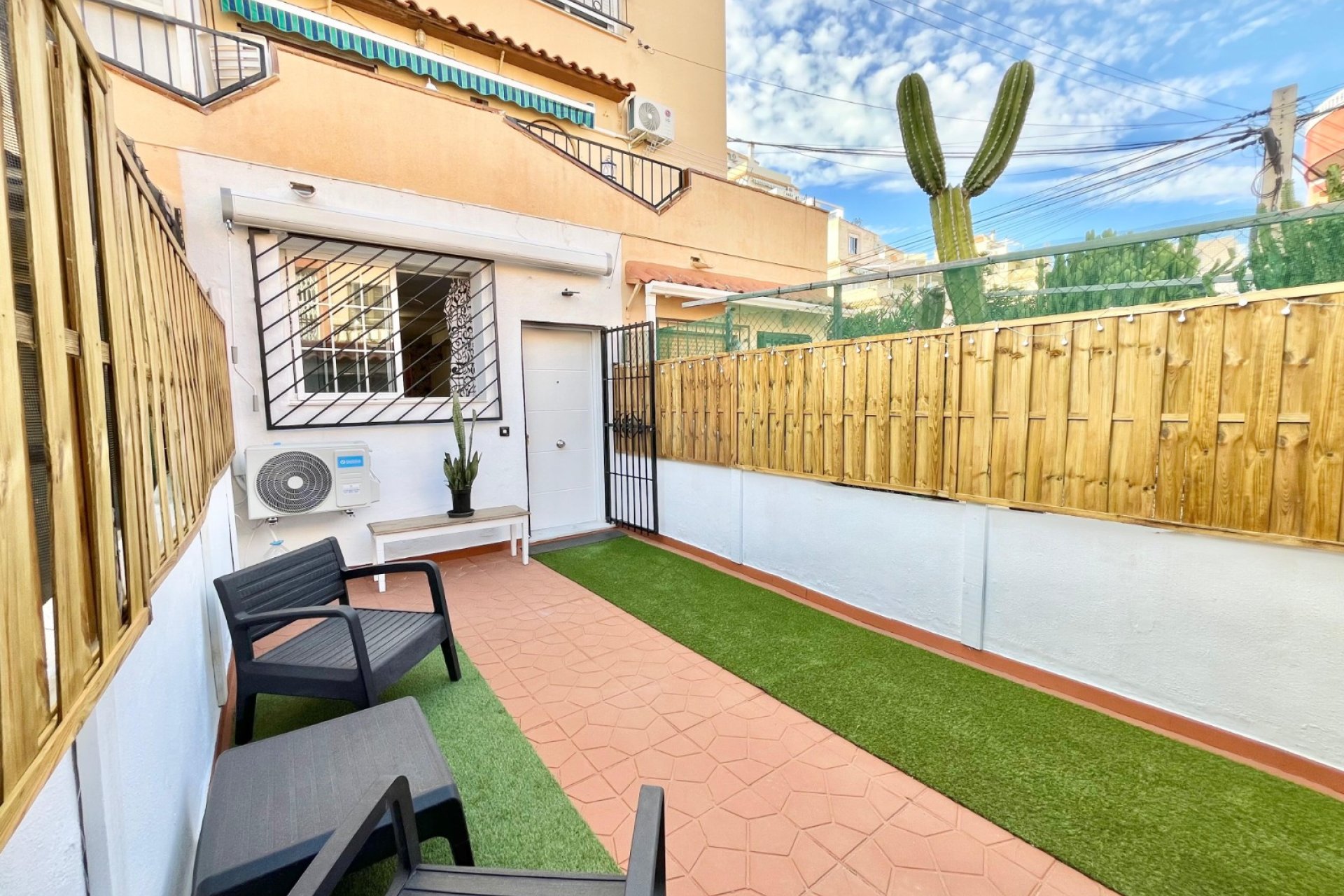 Resale - Apartment / flat - Torrevieia - Torrevieja