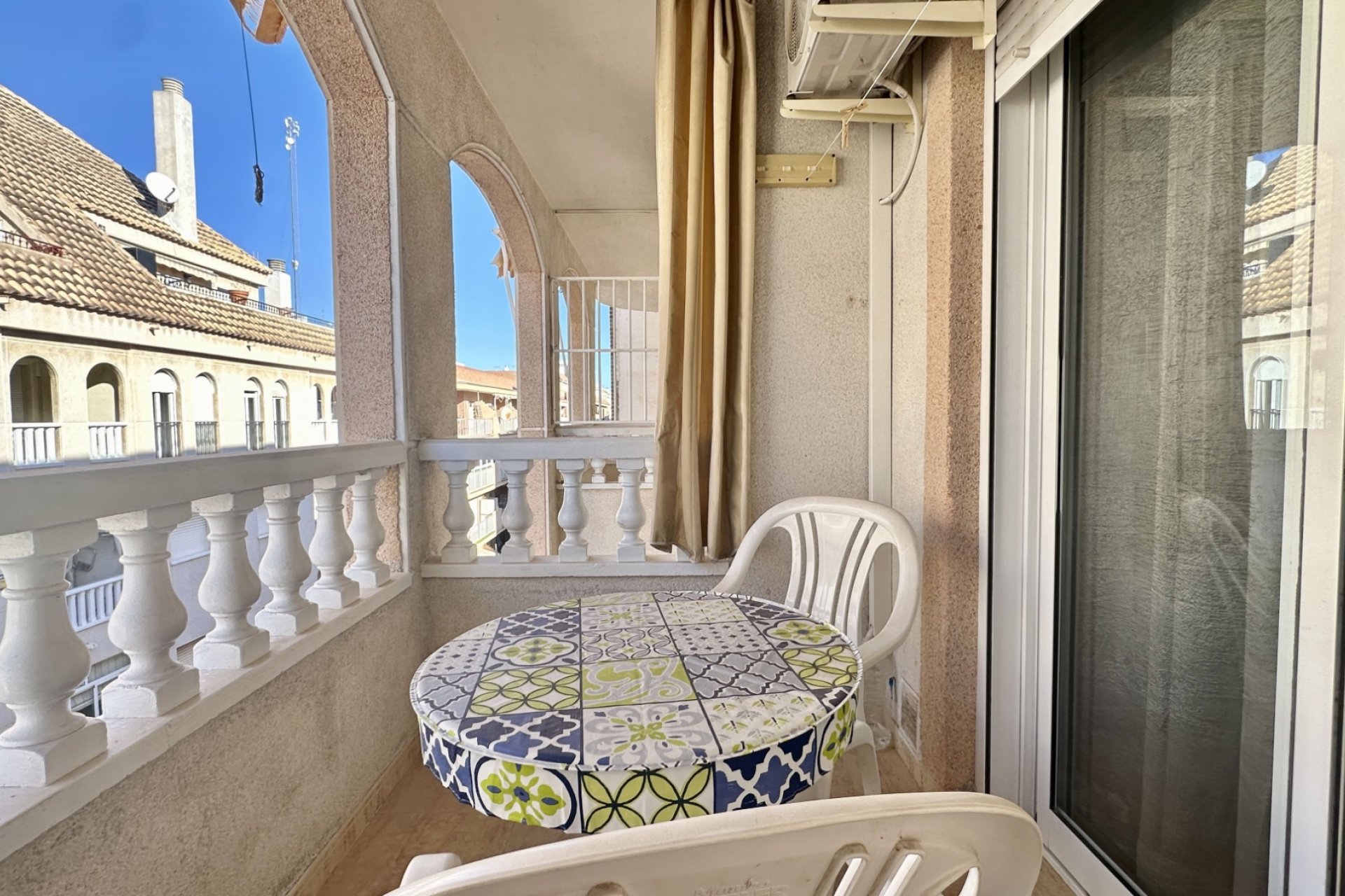 Resale - Apartment / flat - Torrevieia - Torrevieja