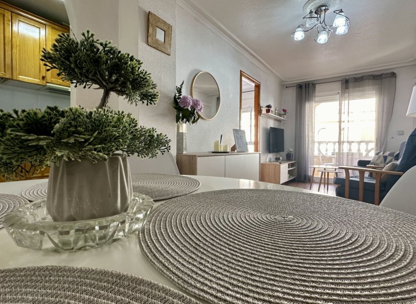 Resale - Apartment / flat - Torrevieia - Torrevieja