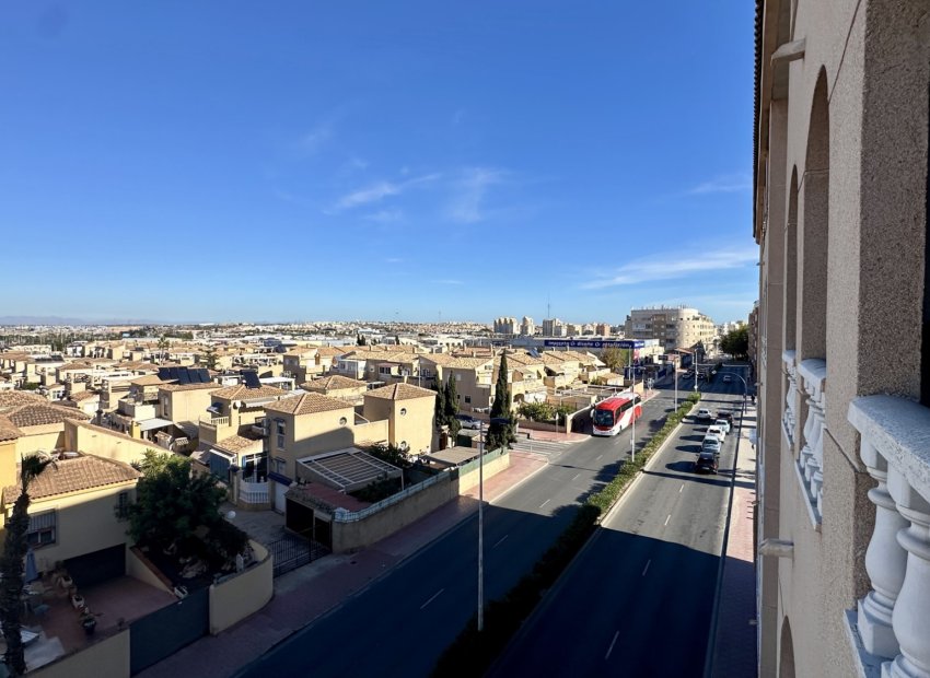 Resale - Apartment / flat - Torrevieia - Torrevieja