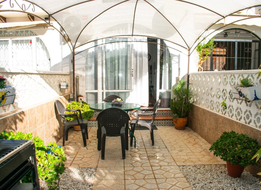 Resale - Apartment / flat - Torrevieia - Torrevieja