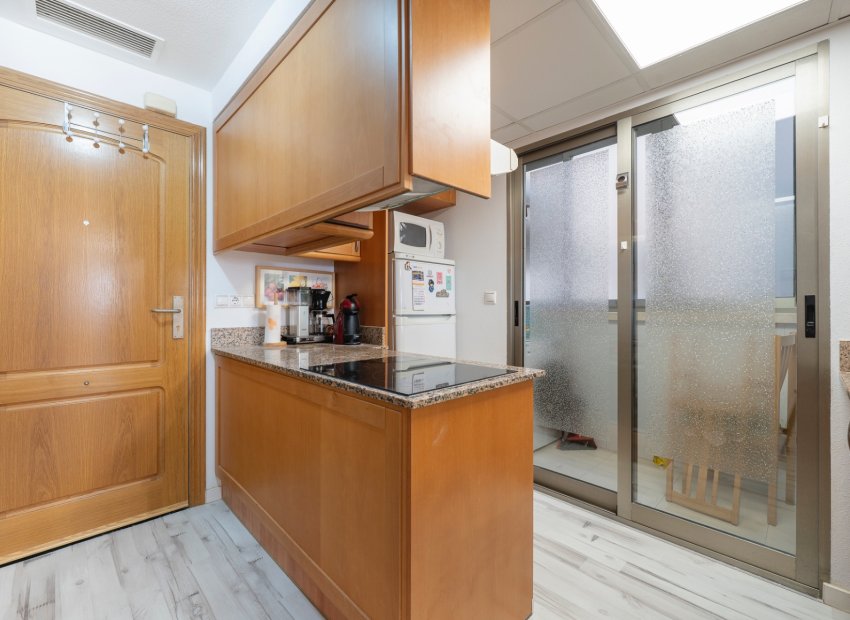 Resale - Apartment / flat - Torrevieia - Torrevieja