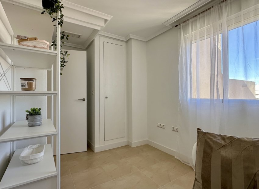 Resale - Apartment / flat - Torrevieia - Torrevieja