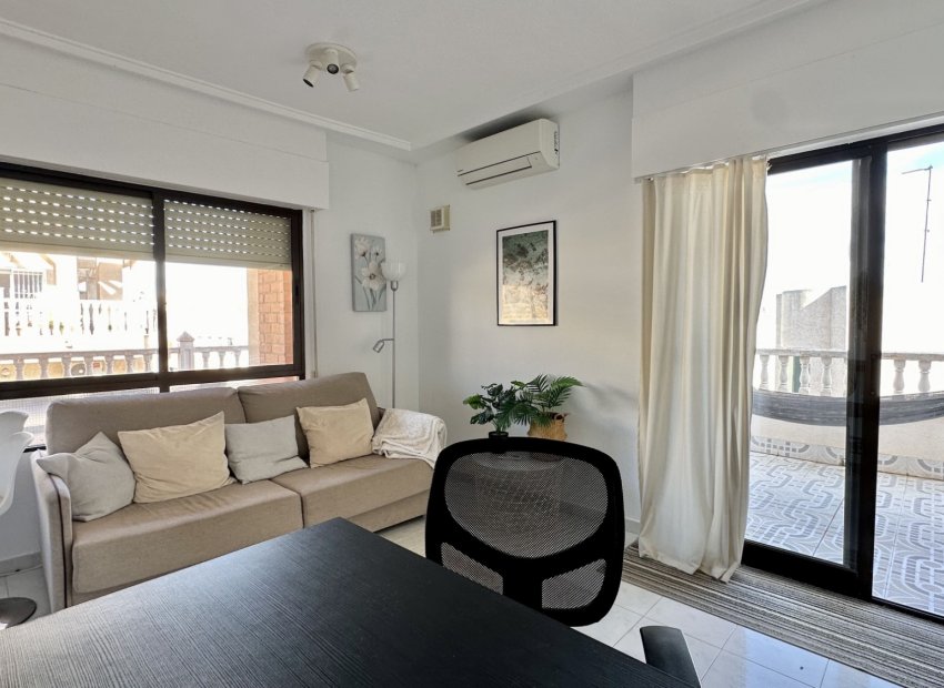 Resale - Apartment / flat - Torrevieia - Torrevieja