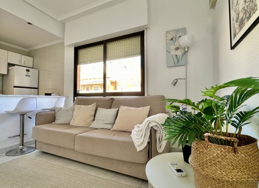 Resale - Apartment / flat - Torrevieia - Torrevieja