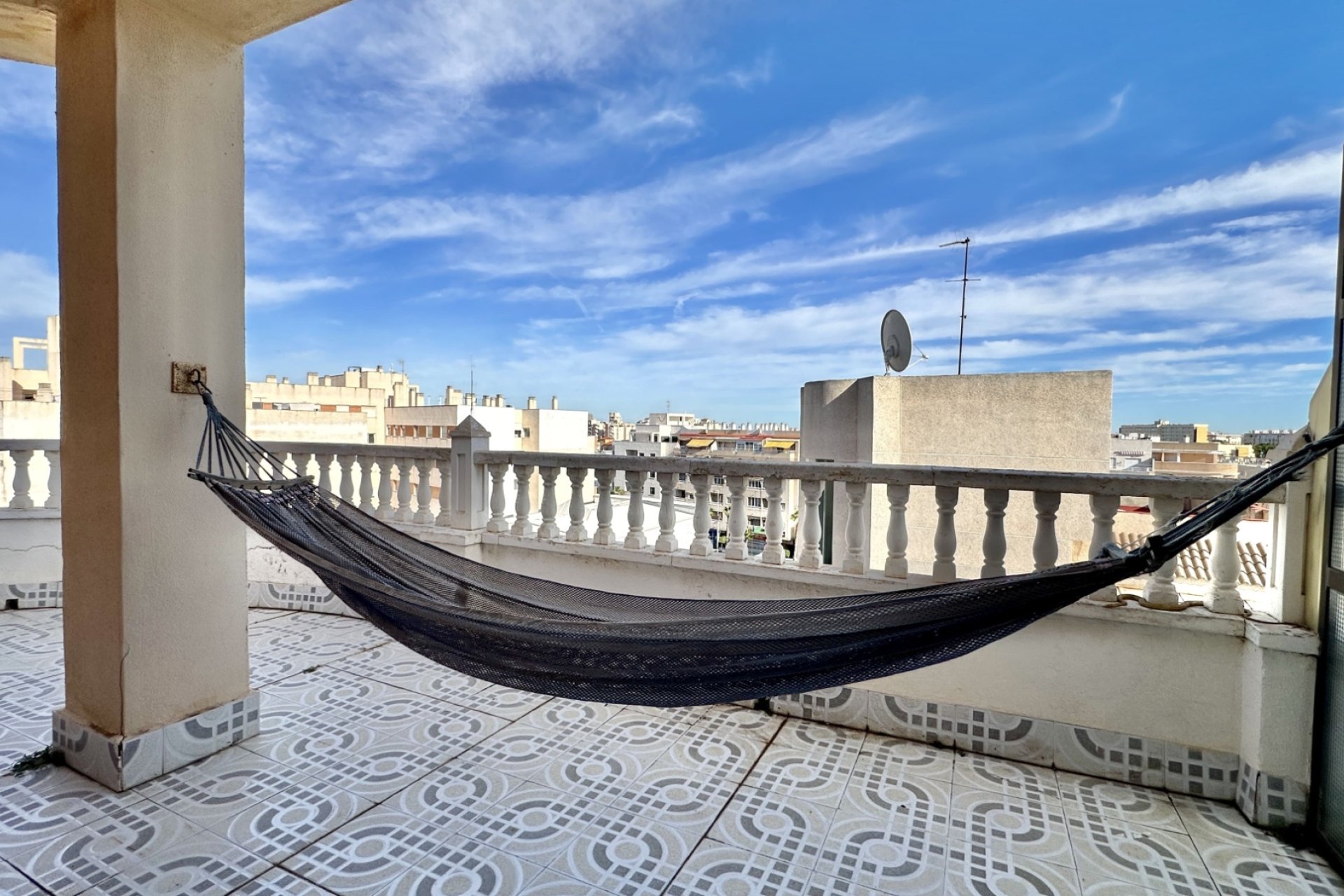 Resale - Apartment / flat - Torrevieia - Torrevieja