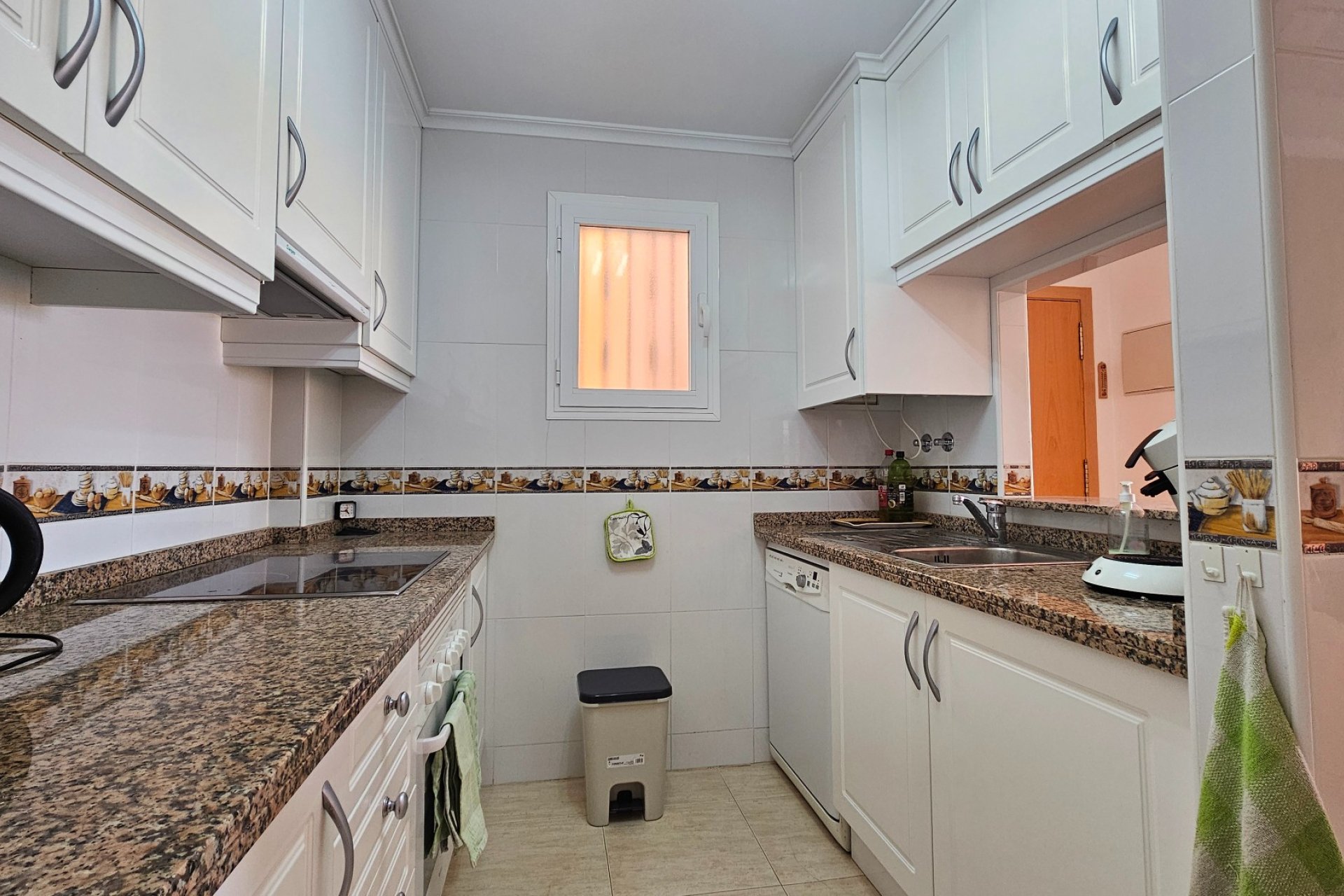 Resale - Apartment / flat - Torrevieia - Torrevieja