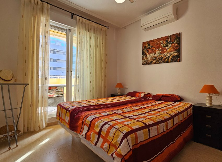 Resale - Apartment / flat - Torrevieia - Torrevieja