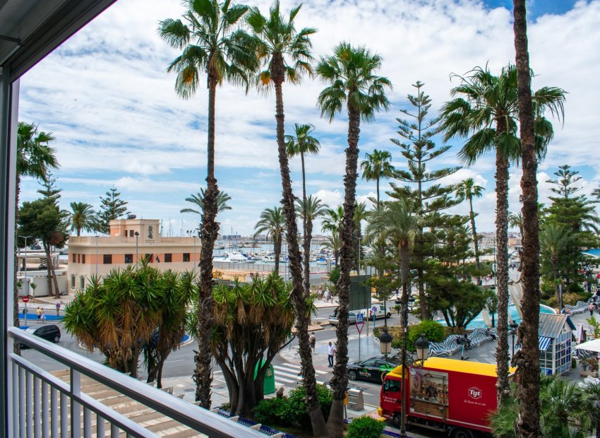 Resale - Apartment / flat - Torrevieia - Torrevieja