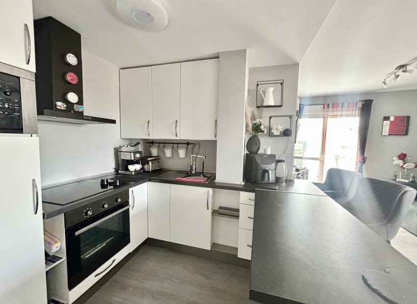 Resale - Apartment / flat - Torrevieia - Torrevieja