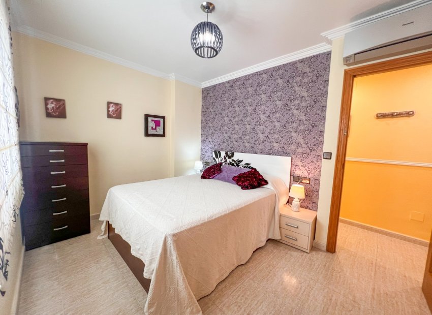 Resale - Apartment / flat - Torrevieia - Torrevieja