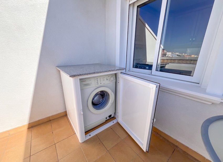 Resale - Apartment / flat - Torrevieia - Torrevieja