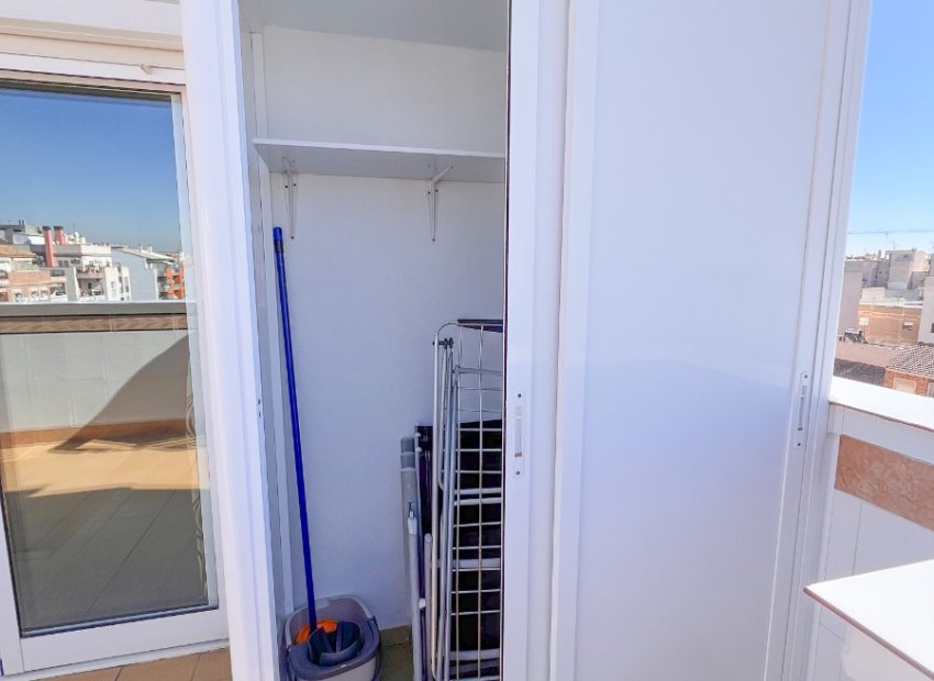 Resale - Apartment / flat - Torrevieia - Torrevieja