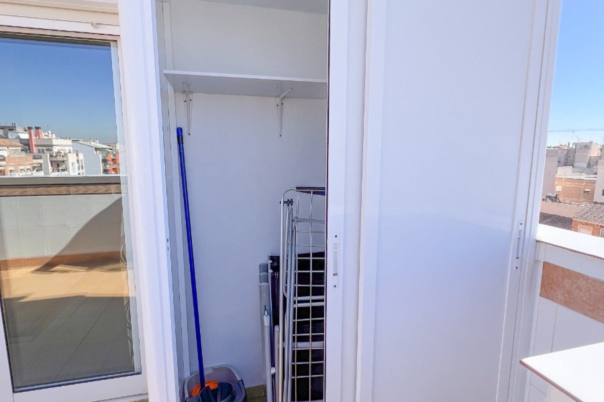 Resale - Apartment / flat - Torrevieia - Torrevieja