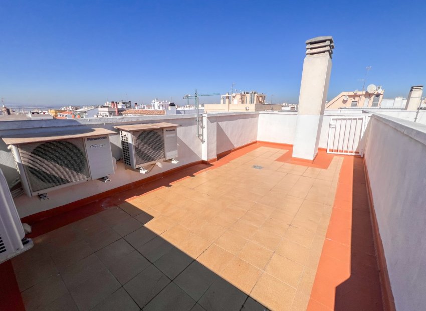 Resale - Apartment / flat - Torrevieia - Torrevieja