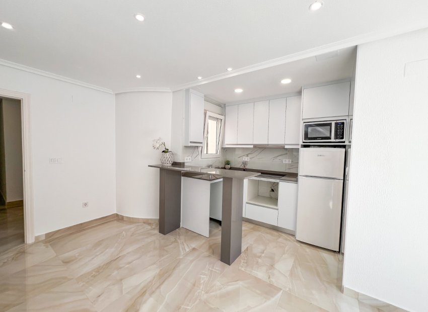 Resale - Apartment / flat - Torrevieia - Torrevieja