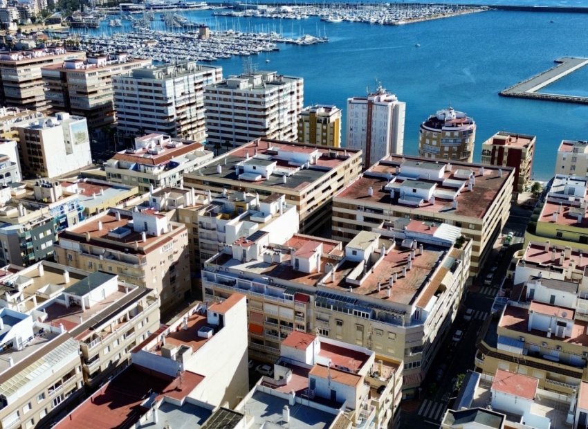 Resale - Apartment / flat - Torrevieia - Torrevieja