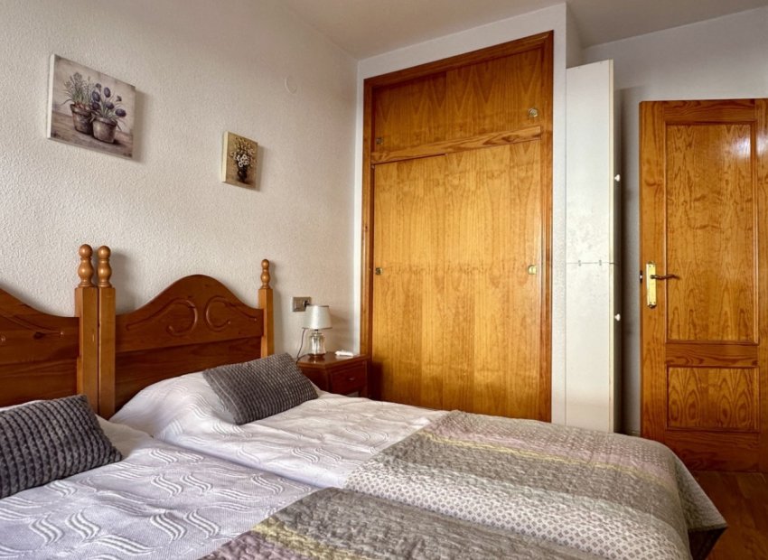 Resale - Apartment / flat - Torrevieia - Torrevieja