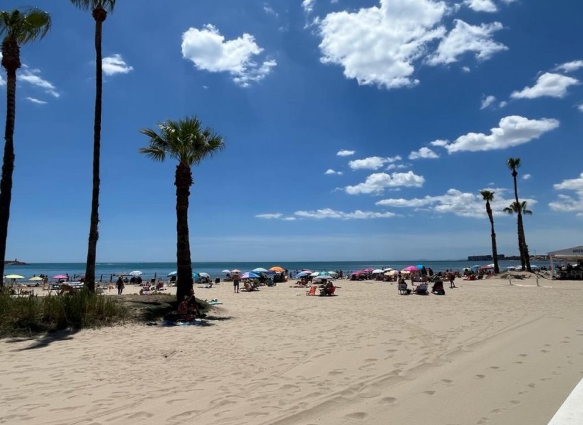 Resale - Apartment / flat - Torrevieia - Torrevieja