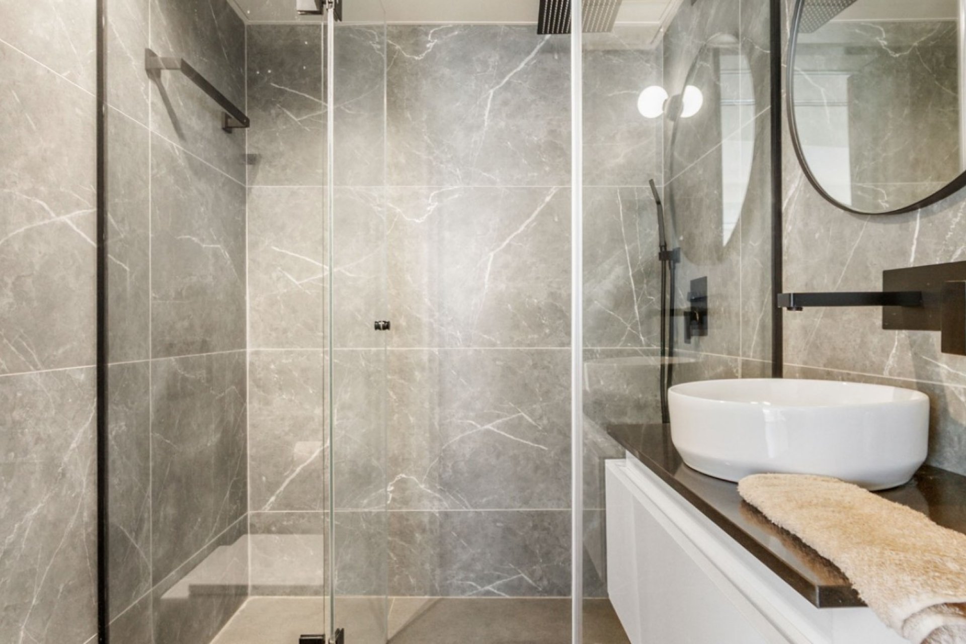 Resale - Apartment / flat - Torrevieia - Torrevieja