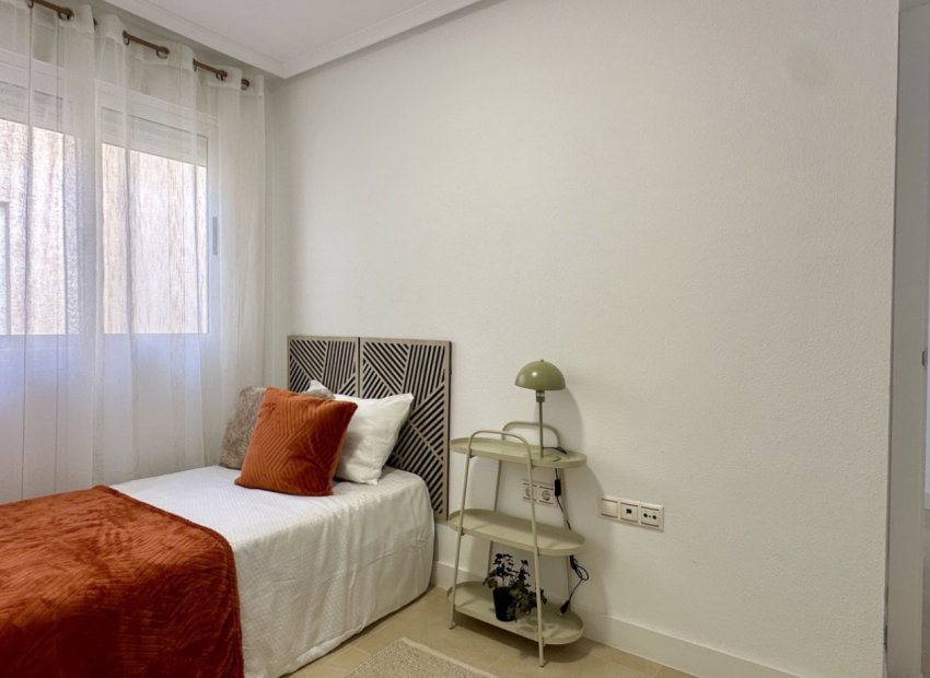 Resale - Apartment / flat - Torrevieia - Torrevieja