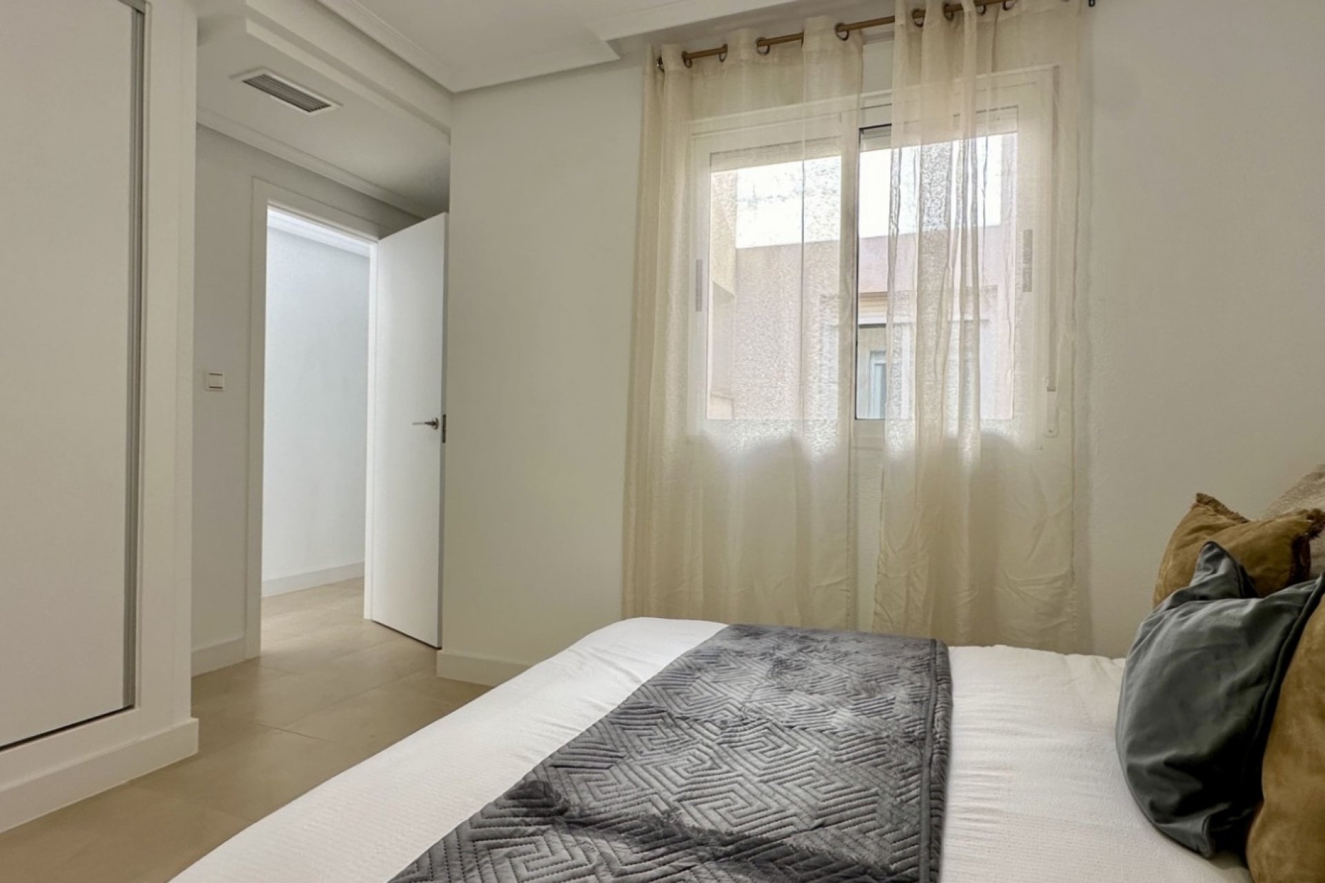 Resale - Apartment / flat - Torrevieia - Torrevieja