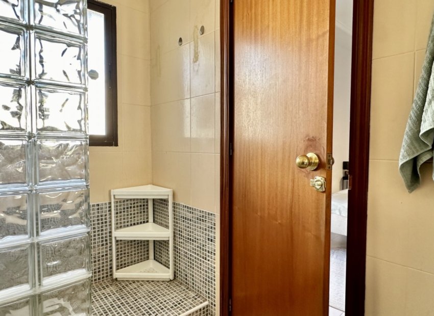 Resale - Apartment / flat - Torrevieia - Torrevieja