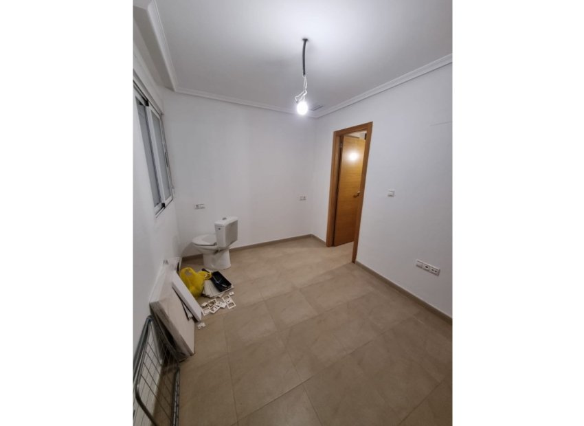 Resale - Apartment / flat - Torrevieia - Torrevieja