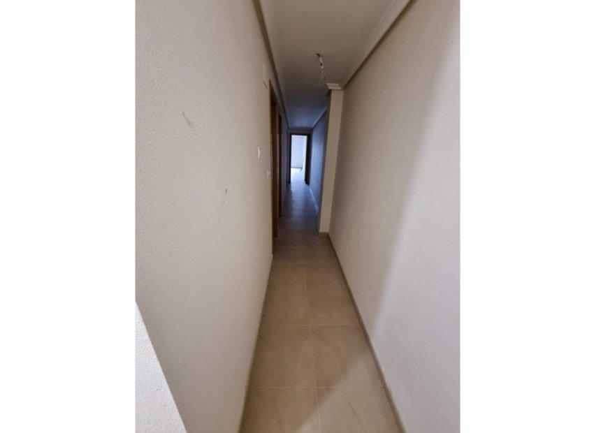 Resale - Apartment / flat - Torrevieia - Torrevieja