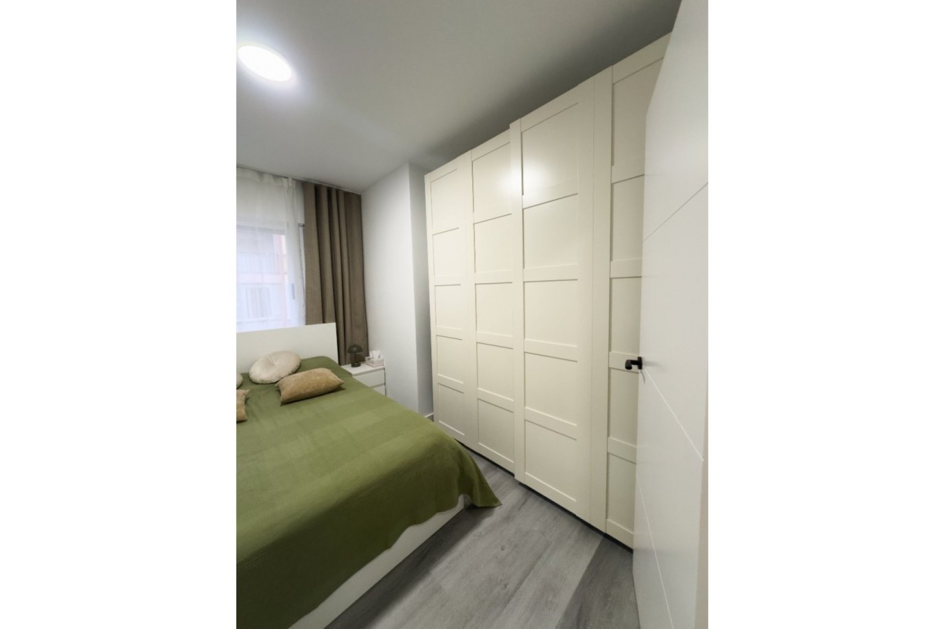 Resale - Apartment / flat - Torrevieia - Torrevieja