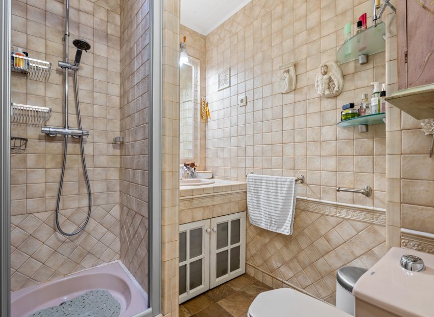 Resale - Apartment / flat - Torrevieia - Torrevieja