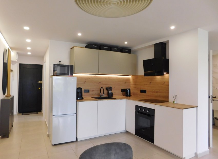 Resale - Apartment / flat - Torrevieia - Torrevieja