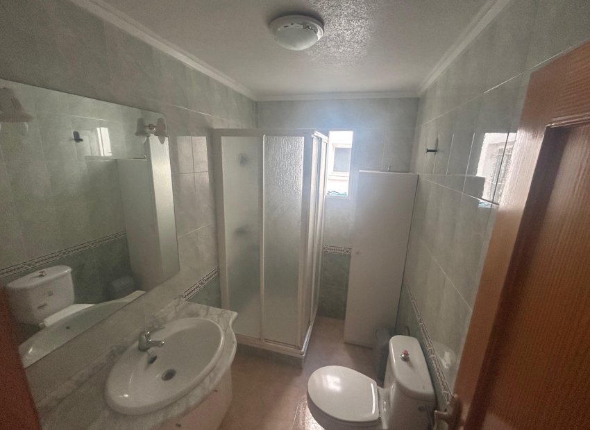 Resale - Apartment / flat - Torrevieia - Torrevieja