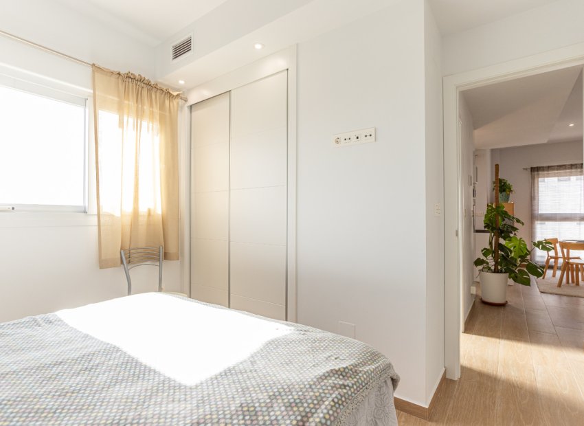 Resale - Apartment / flat - Torrevieia - Torrevieja