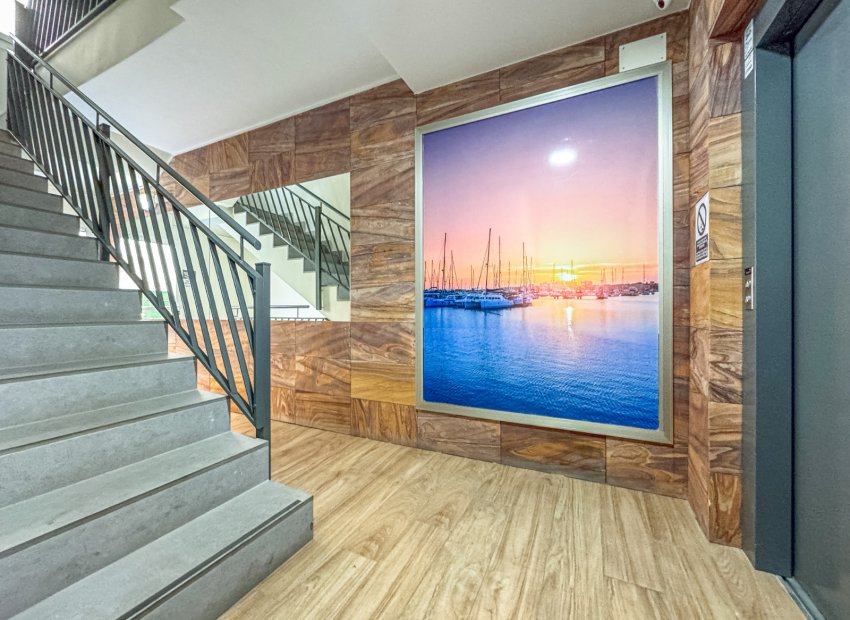 Resale - Apartment / flat - Torrevieia - Torrevieja