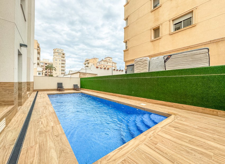 Resale - Apartment / flat - Torrevieia - Torrevieja