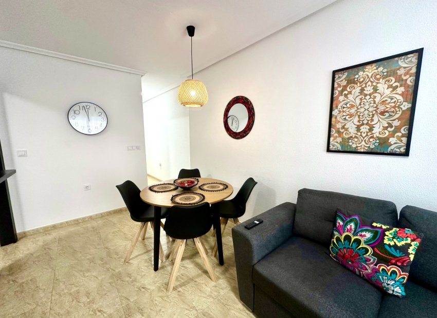 Resale - Apartment / flat - Torrevieia - Torrevieja
