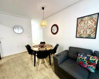 Resale - Apartment / flat - Torrevieia - Torrevieja