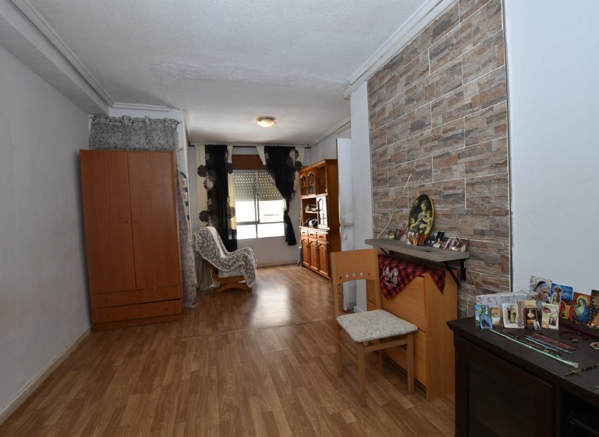 Resale - Apartment / flat - Torrevieia - Torrevieja