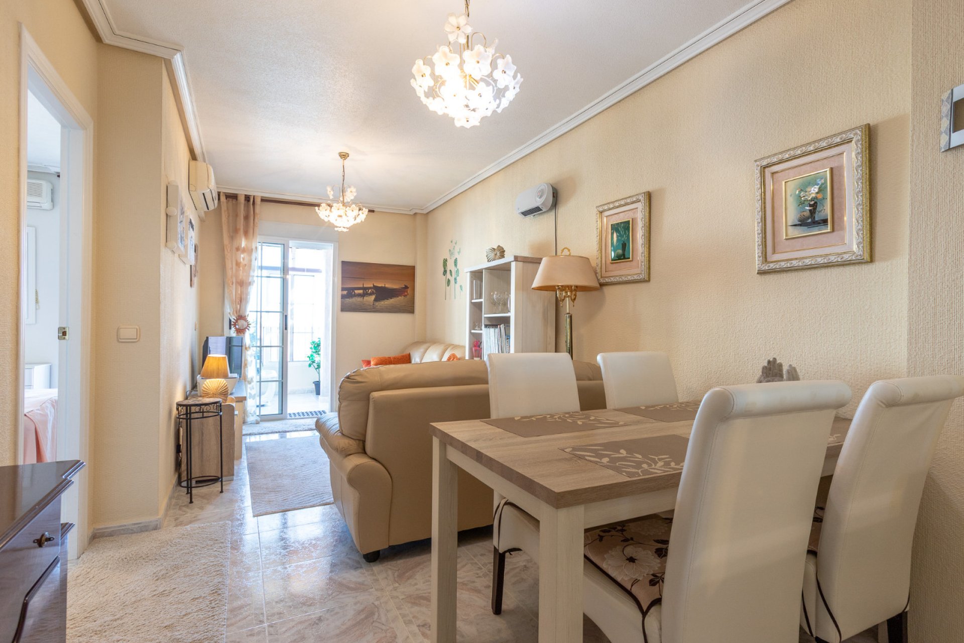 Resale - Apartment / flat - Torrevieia - Torrevieja
