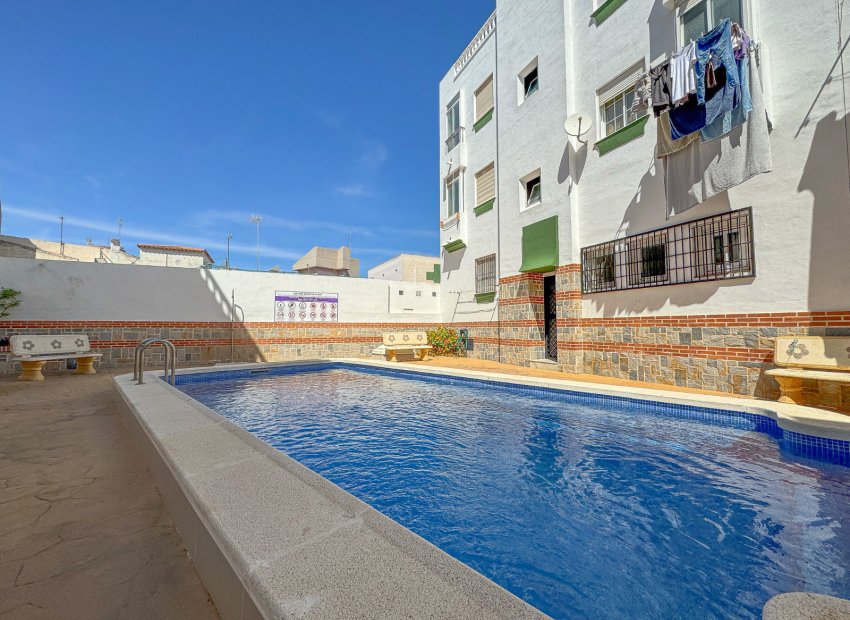 Resale - Apartment / flat - Torrevieia - Torrevieja