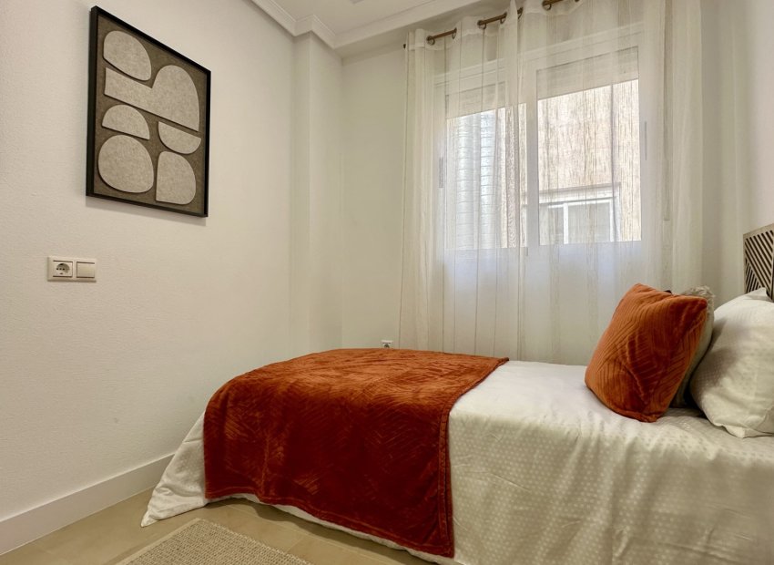 Resale - Apartment / flat - Torrevieia - Torrevieja