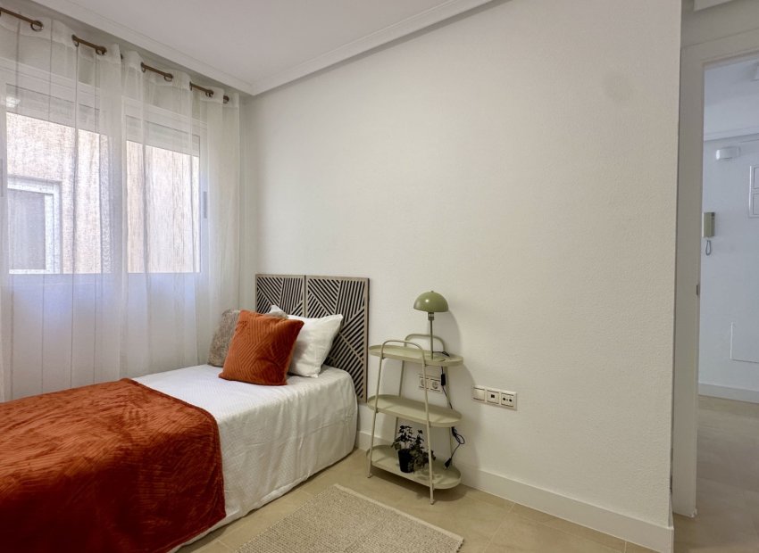 Resale - Apartment / flat - Torrevieia - Torrevieja