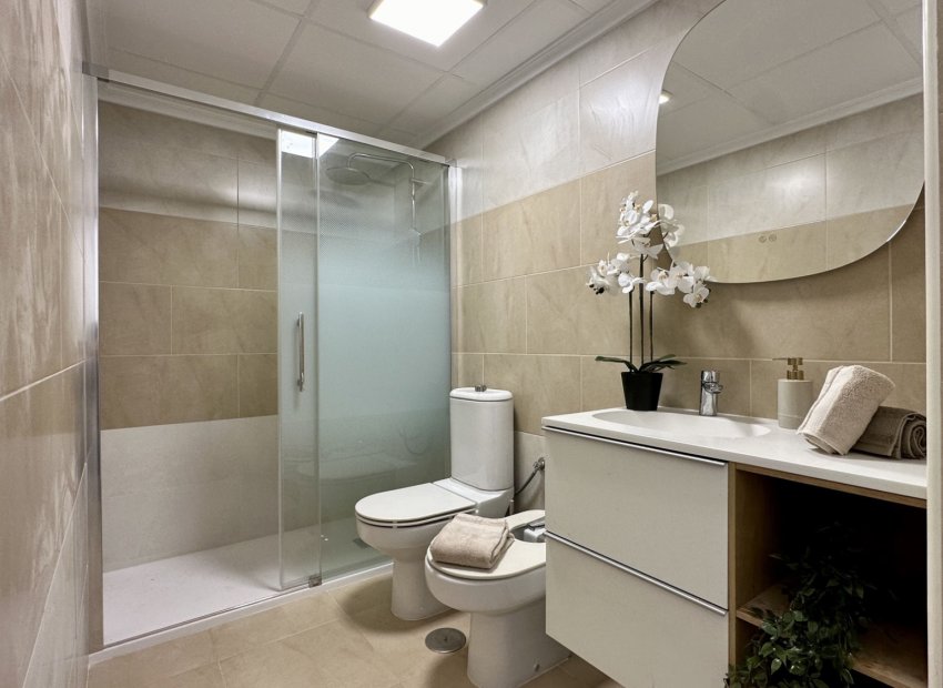 Resale - Apartment / flat - Torrevieia - Torrevieja