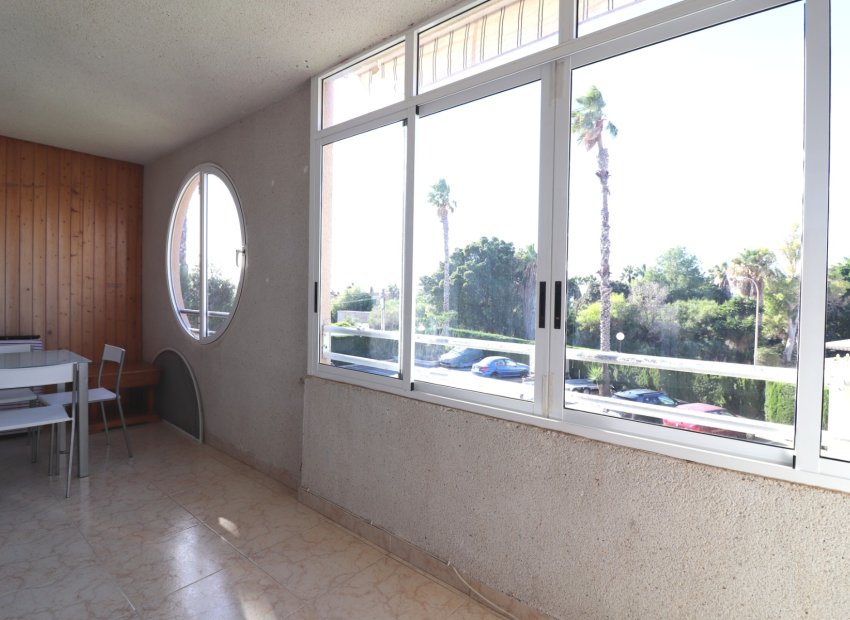Resale - Apartment / flat - Torrevieja - San Luis