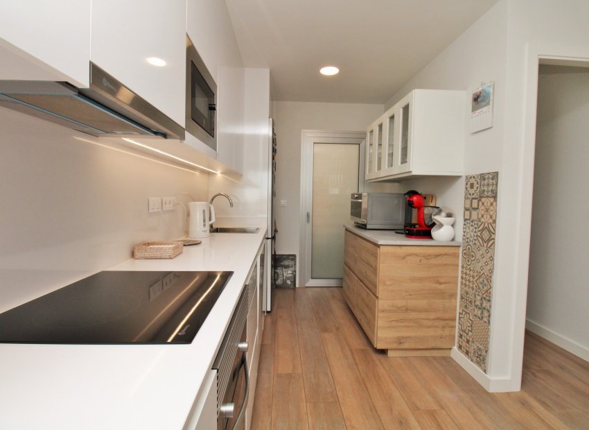 Resale - Apartment / flat - Villamartín - Los Dolses