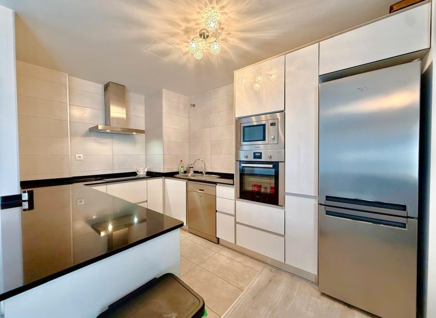 Resale - Apartment / flat - Villamartín - Los Dolses