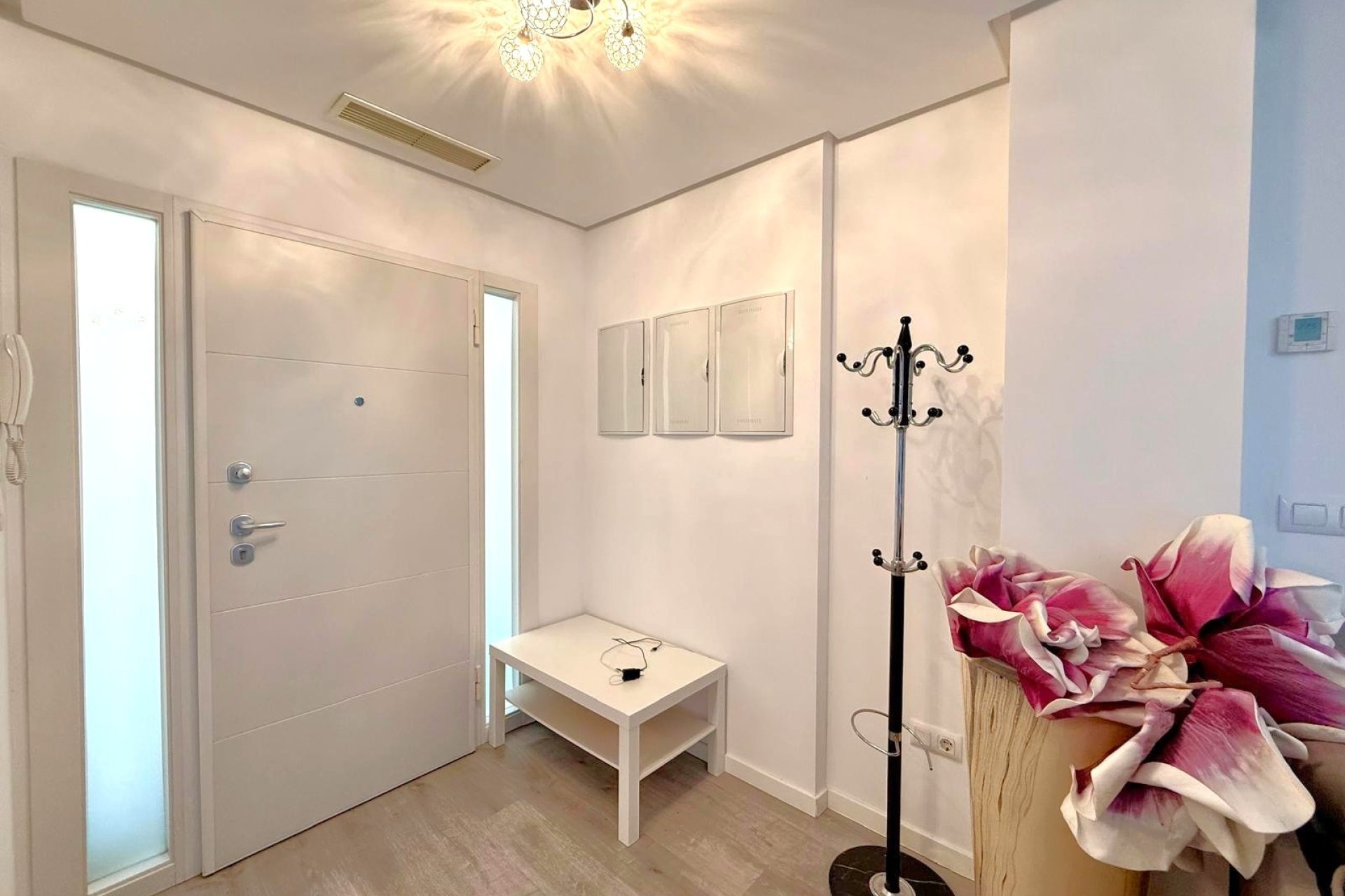 Resale - Apartment / flat - Villamartín - Los Dolses